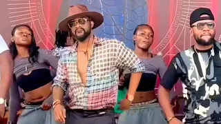 FALLY IPUPA RÉPÉTITION EN MODE MEXICAIN