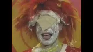 pie in the face clown