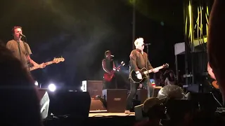 Offspring - Pretty Fly - 05/05/2018 @ Sabroso Festival, Rillito Park Race Track, Tucson, AZ