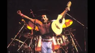 5. Play The Game (Queen-Live In Oakland: 9/7/1982)