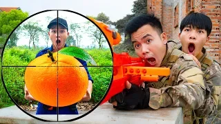 Battle Nerf War: Blue Police Use Nerf Guns Sniper Orange Fruit