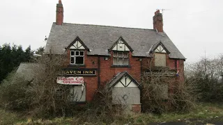 ABANDONED | RAVENS INN PUB (Closed 2008)