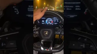 Lamborghini en Algérie 🇩🇿 سيارة لامبورغيني من شوارع الجزائر 🇩🇿