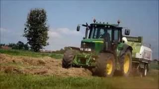 Prasowanie siana John Deere 6920S Fortschritt 530