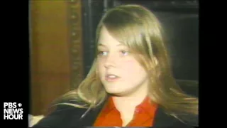 Actress Jodi Foster talks about letters sent to her by John Hinckley Jr. in 1981