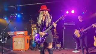 Orianthi 2-9-23 "You Don't Wanna Know" at The Token Lounge in Detroit, Michigan