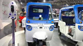 Mahindra Electric Treo Zor Electric Cargo Vehicle | Auto Expo 2020 | Make in India