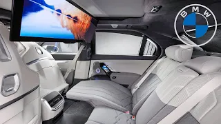 Luxury BMW 7 Series 31-INCH 8K Backseat Screen