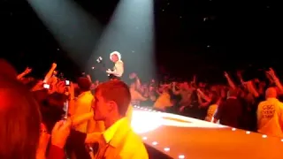 Angus Young Guitar Solo (Live 2009)