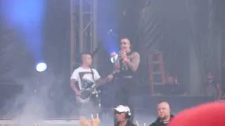 Avenged Sevenfold performing So Far Away Live @ Heavy MTLJuly 25th 2010 in Montreal QC