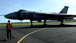 Vulcan bomber XH558 at RAF Leuchars Air Show 2009