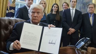 Crooked Donald Authorizes Controversial Pipelines