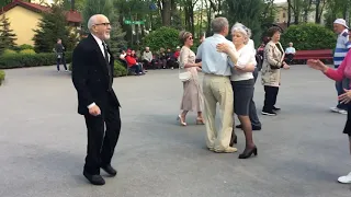 Вихідний!!!💃🏻🌹Весёлые танцы в парке Горького!!!🌼🌴Харьков🌼🌹Май 2021