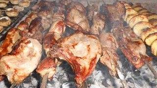 Как приготовить  традиционный шашлык из свинины / How to make traditional barbeque from pork