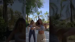 Maddie Ziegler, Mackenzie Ziegler - TikTok