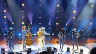 Billy Strings- Sittin’ on Top of the World, Ryman Auditorium, Nashville TN 2-26-23