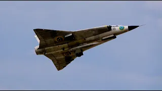 Swedish Air Force Saab 35 Draken Demo at  Kecskemét Airshow [4K]