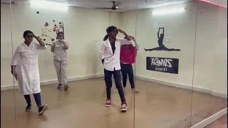 #Brindavanam nuchi #Krishnudu Vachade|#rowdyboys #songs #dance practice video #anupama