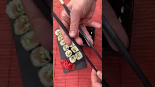 КАК ДЕРЖАТЬ ЯПОНСКИЕ ПАЛОЧКИ 🥢