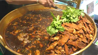 Street Food in Bangkok, Thailand. Best Stalls of Siam Parangon Food Hall and Siam Food Court