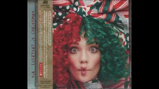 Sia ~ Everyday Is Christmas [Japanese import version]