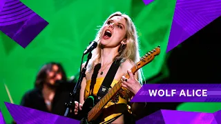 Wolf Alice - Smile (Radio 1's Big Weekend 2021)