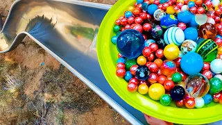 1000 Marbles in a Super Slide Marble Run vs Water Balloons