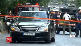 В Афінах підірвали броньовану автівку із екс-головою уряду Греції