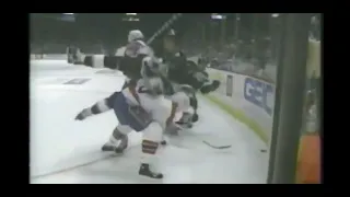 Krygier checks Gretzky 10/22/93