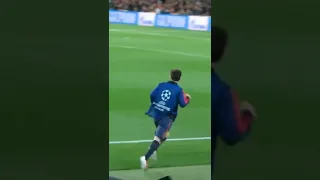 You know its over when Messi warms up 😈🥶