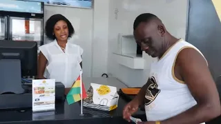 AKROBETO THE UBER FOOD DELIVERY GUY