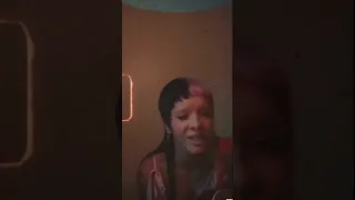 Melanie singing GLUED via instagram story 20/11/2020