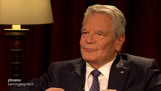 Joachim Gauck im phoenix kamingespräch (13.10.19)