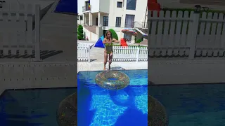 🌊 Challenge în PISCINĂ 😭 PARENTS versus CHILDREN at the POOL 🤩 Pool challenge #shorts