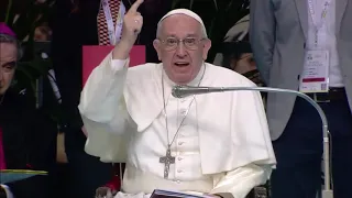 Papa Francesco a Milano chiede ai cresimandi di lottare contro il bullismo