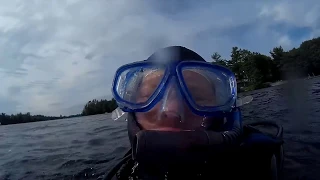 Boat motor rescue - the next day scuba diving to get it