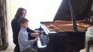 Song from a Secret Garden. Michail Jabotinsky (6 years old) & Karen Kornienko