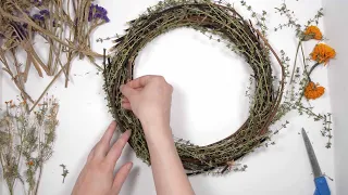 how to make a wreath from yard trimmings