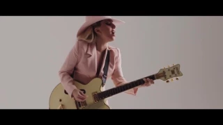 Million Reasons (Alternative Video)