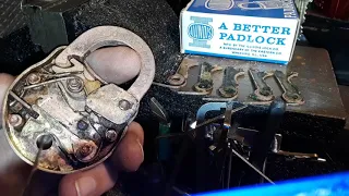 (525) Inside An Antique Miller 6 Lever Padlock  Part 2