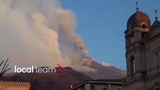 Etna, ore 7.00: l'eruzione "a suon di campane"