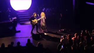 -M- (Matthieu Chedid) & Vanessa Paradis - Pourtant live at Les Folies Bergères - Paris - 20 mai 2022