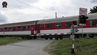 Železničné priecestie Kláštor pod Znievom (SK) - 5.7.2019 / Železniční přejezd / Railroad crossing