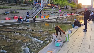 Cheonggyecheon 청계천 Night Walk | Seoul, Korea | 4K Walking Tour With Binaural City Ambience Sounds