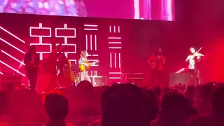 Billy Strings lights stage on fire at Nassau Coliseum Nov 2022