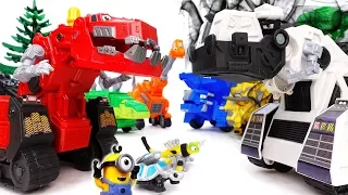 D-structs is Bullying Everybody~! Go Dinotrux, Let's Teach Him A Lesson - ToyMart TV