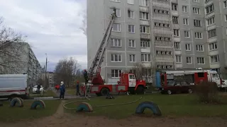 В Твери два пенсионера погибли на пожаре в многоэтажном доме