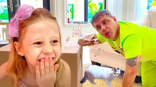 ¡Nastya está jugando al escondite con papá! Desafío al escondite