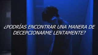 Alec Benjamin - Let Me Down Slowly // Español