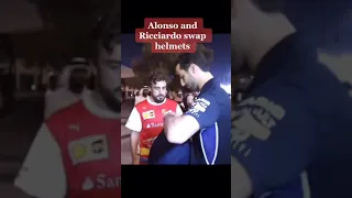 When Alonso & Ricciardo Swap Helmets❤